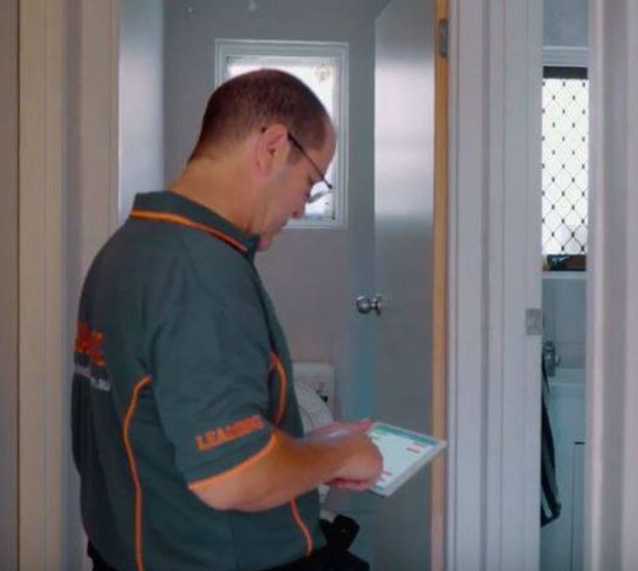 Andrew pre-handover inspection Leading Building & Pest Inspections